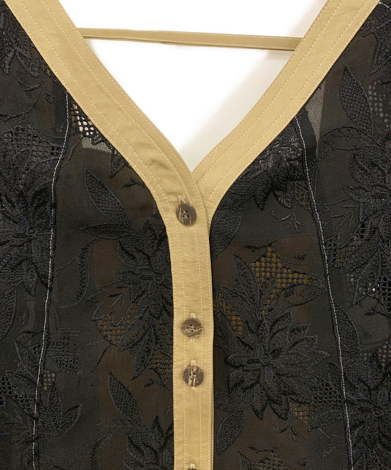 中古・古着通販】MURRAL (ミューラル) Dahlia embroidery top ブラック