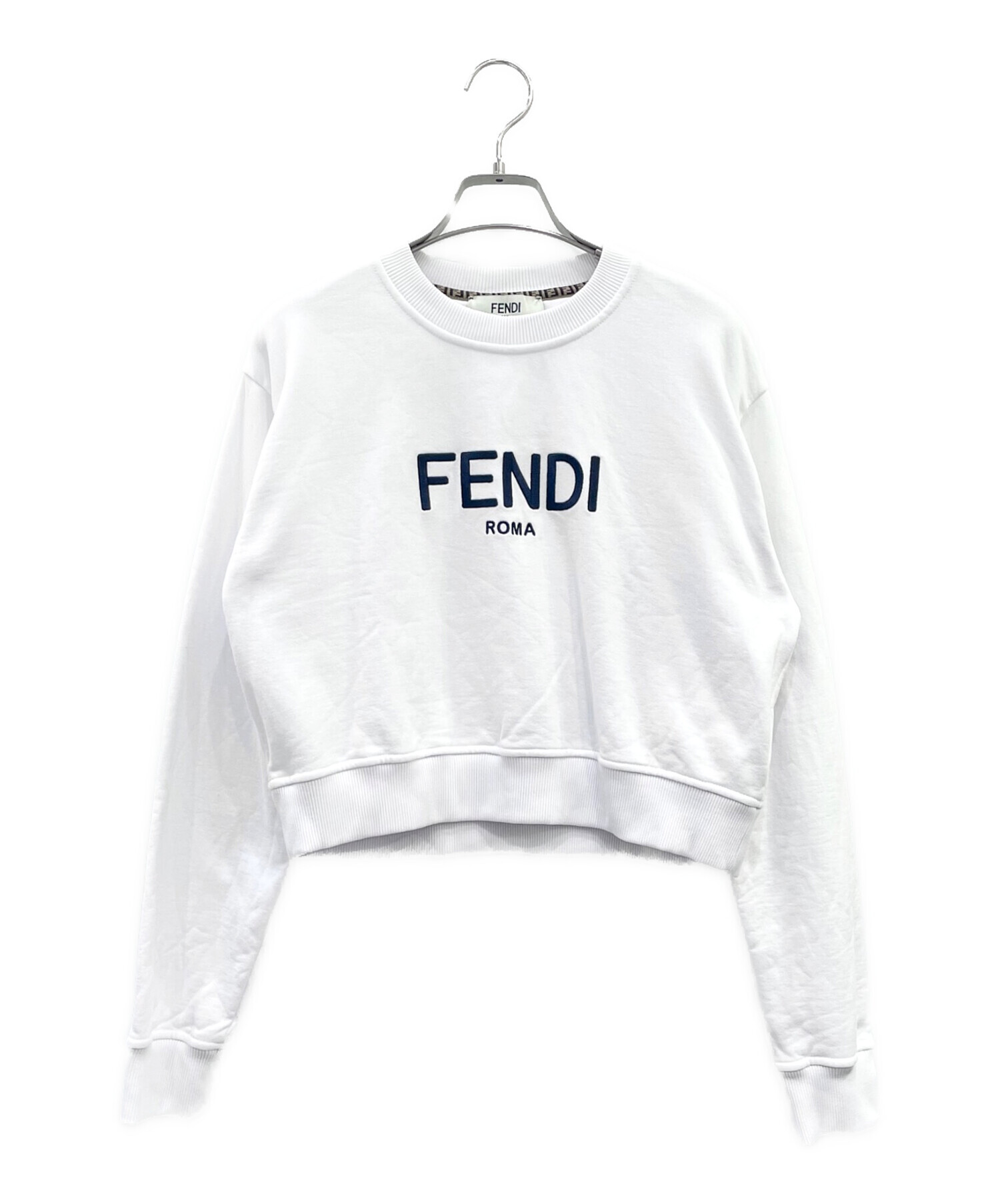 FENDI (フェンディ) ロゴショート丈スウェット ホワイト サイズ:S