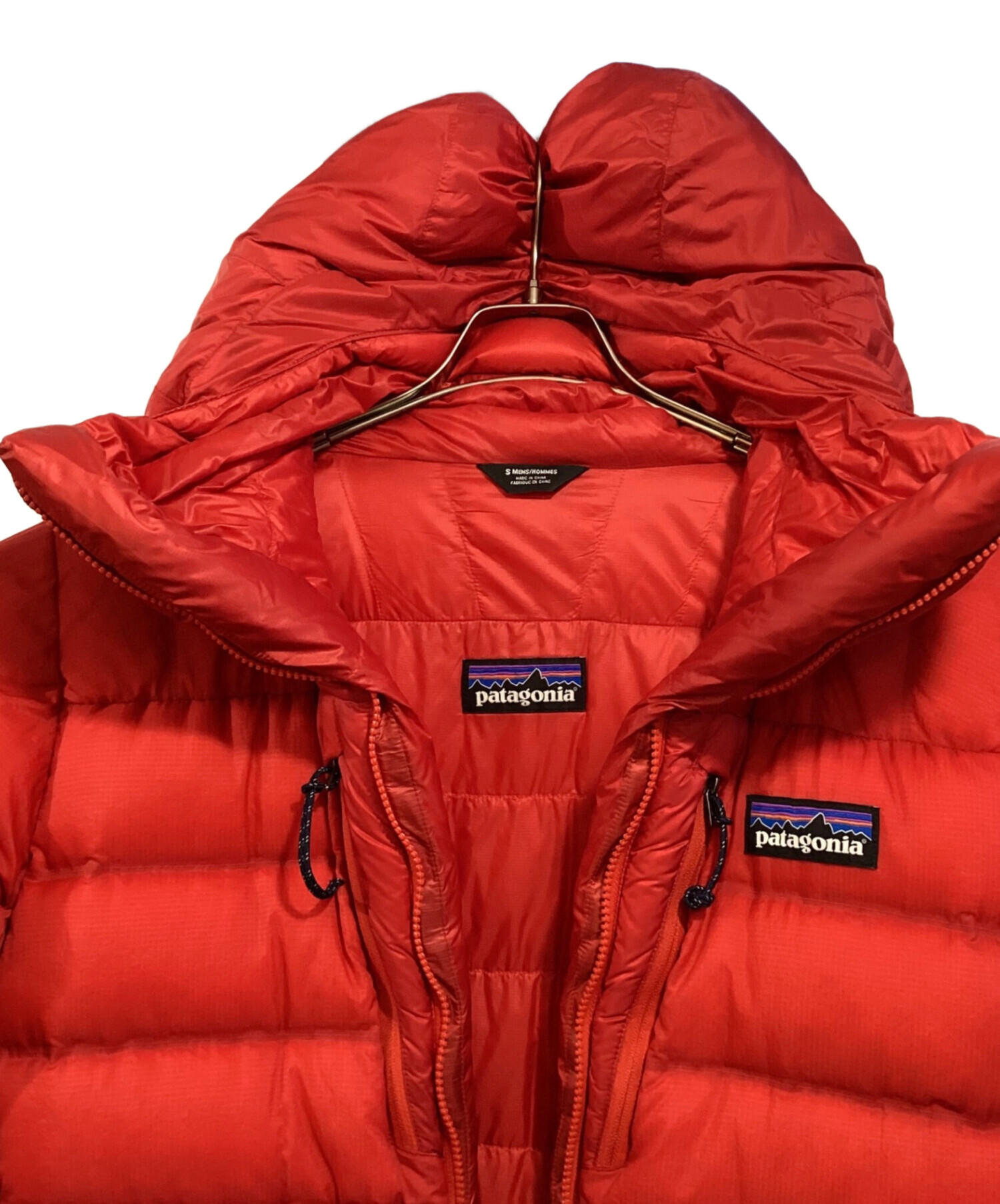 中古・古着通販】Patagonia (パタゴニア) グレードⅦダウンパーカー 2019年モデル レッド サイズ:S｜ブランド・古着通販  トレファク公式【TREFAC FASHION】スマホサイト