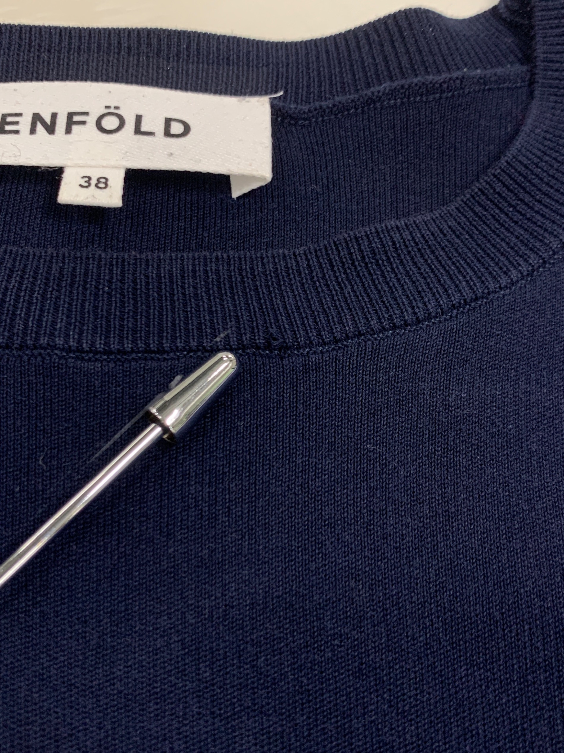 中古・古着通販】ENFOLD (エンフォルド) ダブルサテンニット×SHIRT PULLOVER ネイビー サイズ:38｜ブランド・古着通販  トレファク公式【TREFAC FASHION】スマホサイト