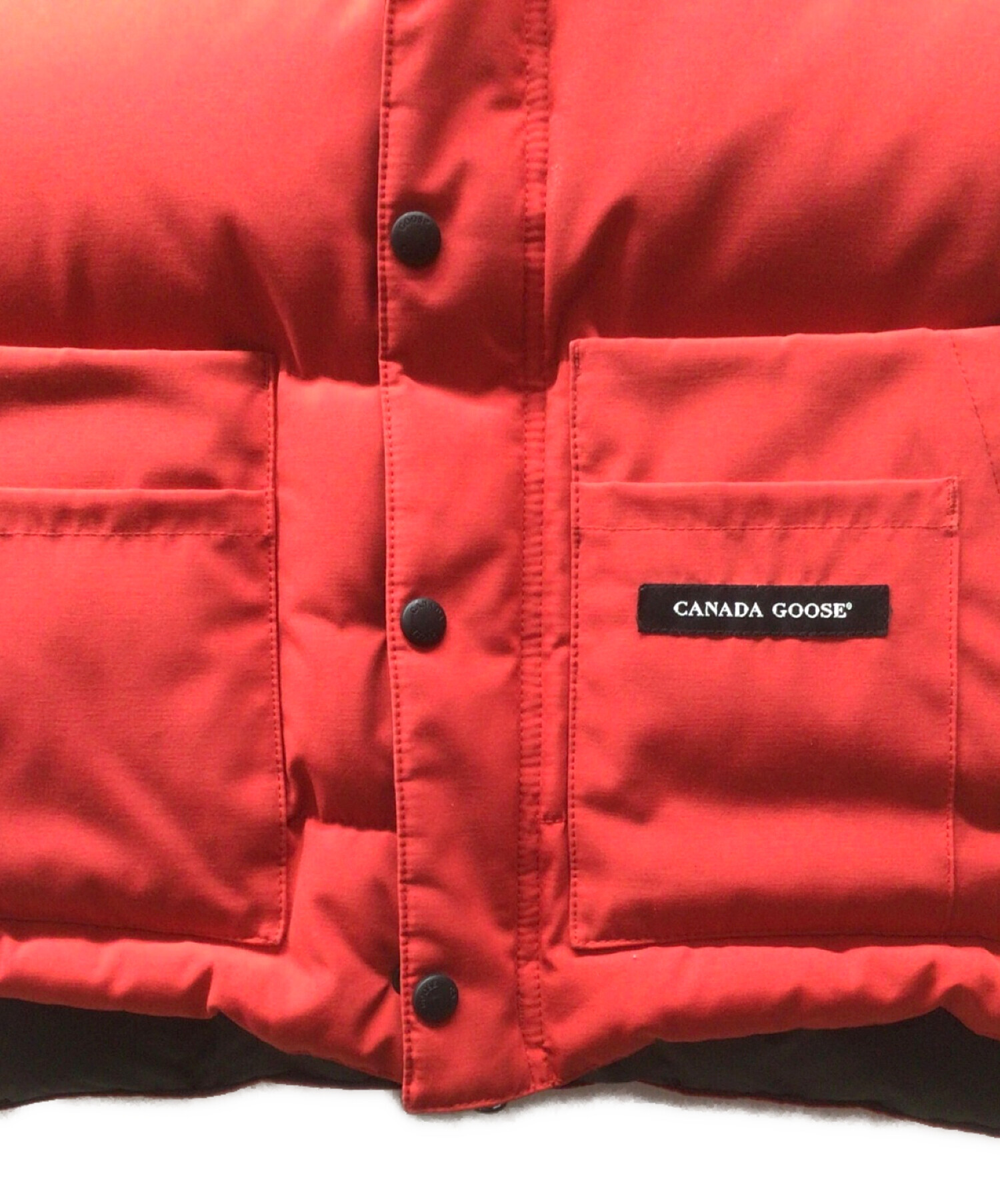 中古・古着通販】CANADA GOOSE (カナダグース) ダウンベスト レッド