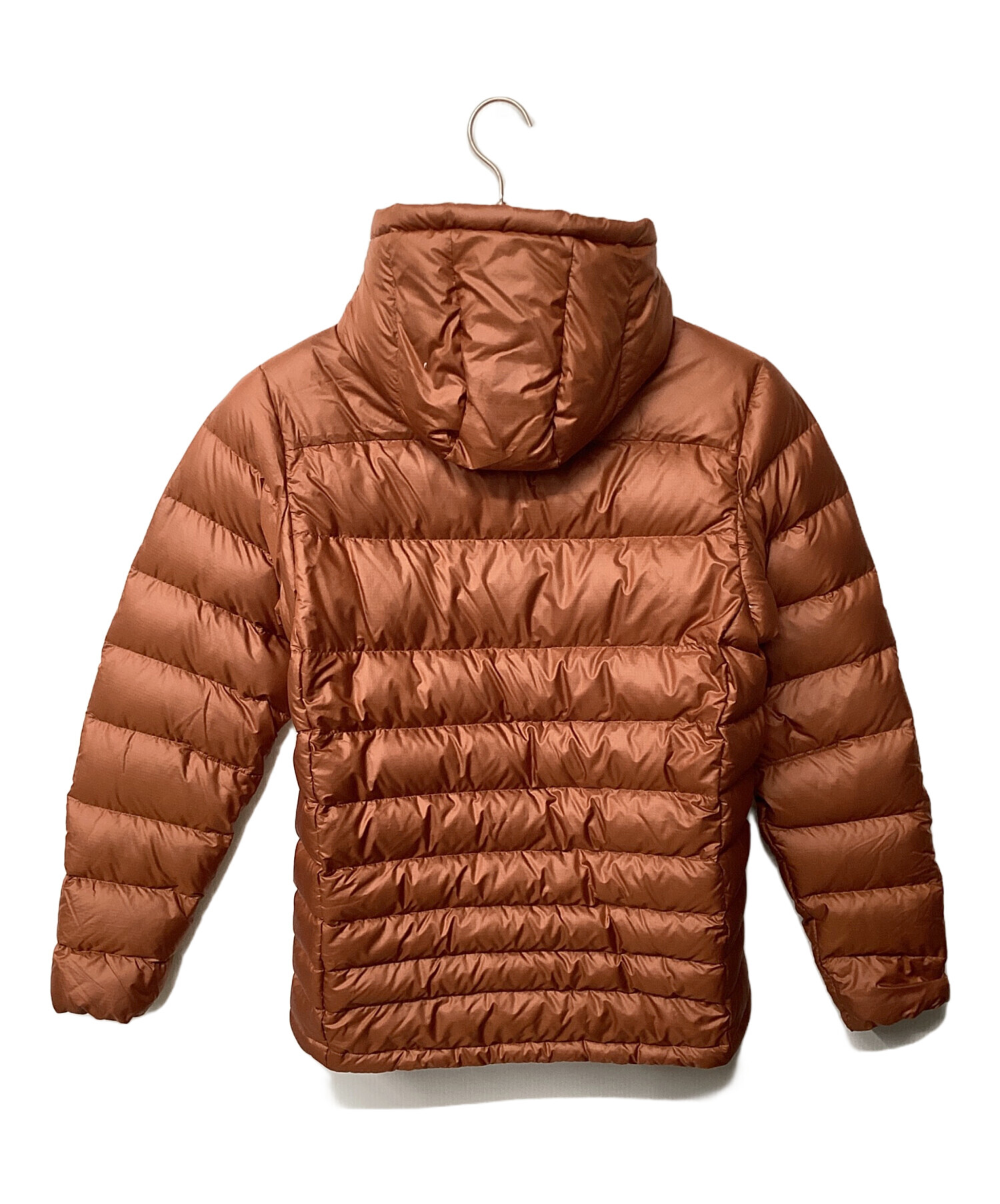 中古・古着通販】Patagonia (パタゴニア) ハイロフトダウンフーディー ブラウン×オレンジ サイズ:S｜ブランド・古着通販  トレファク公式【TREFAC FASHION】スマホサイト