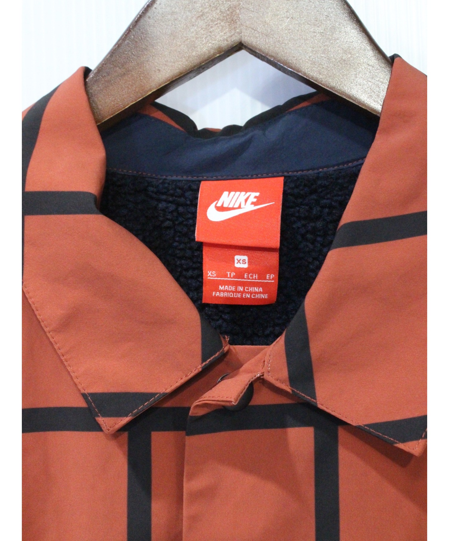 patta × NIKE (パタ × ナイキ) ジャケット オレンジ サイズ:XS