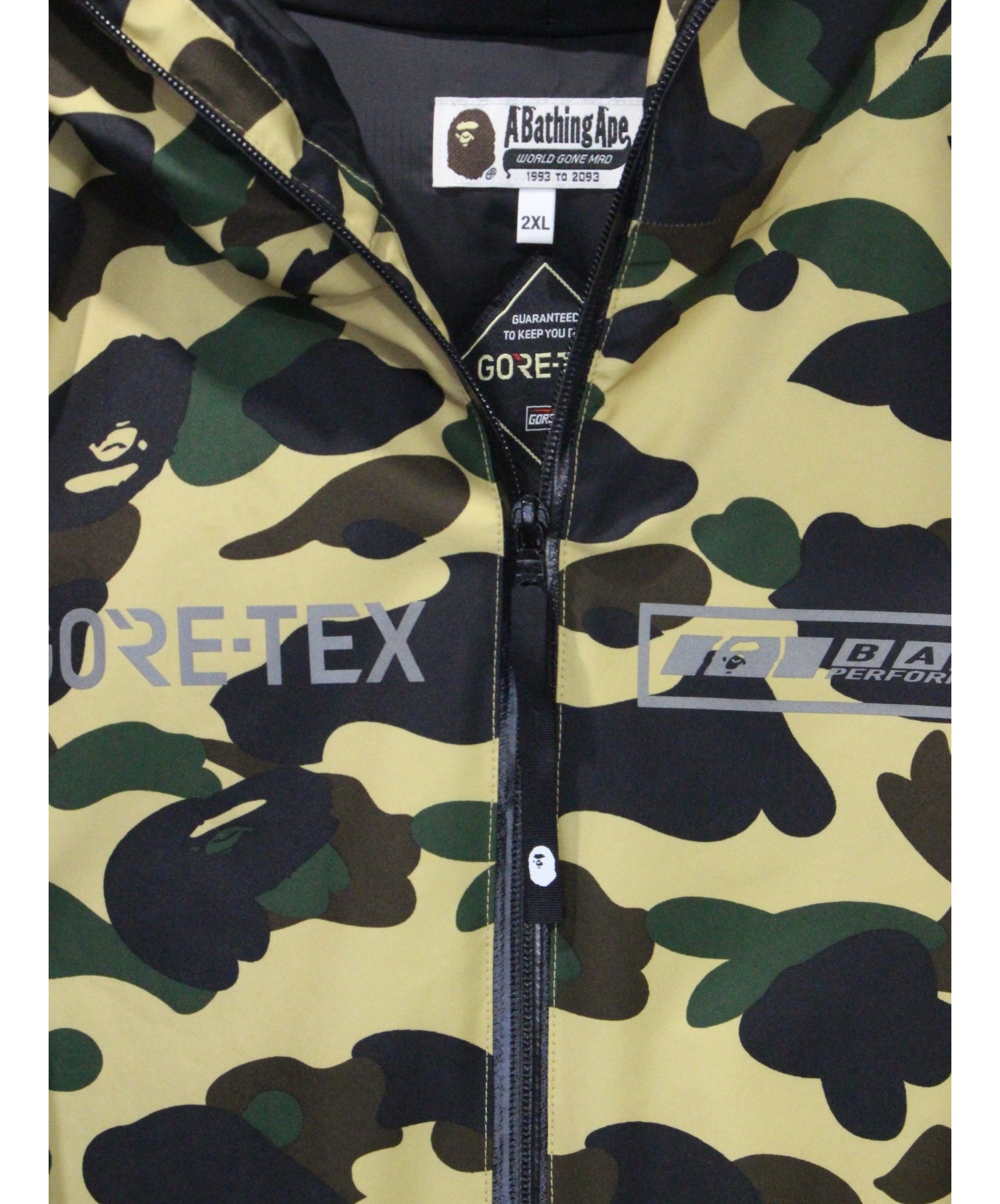 A BATHING APE (ア ベイシング エイプ) 1ST CAMOダウンジャケット イエロー サイズ:2XL