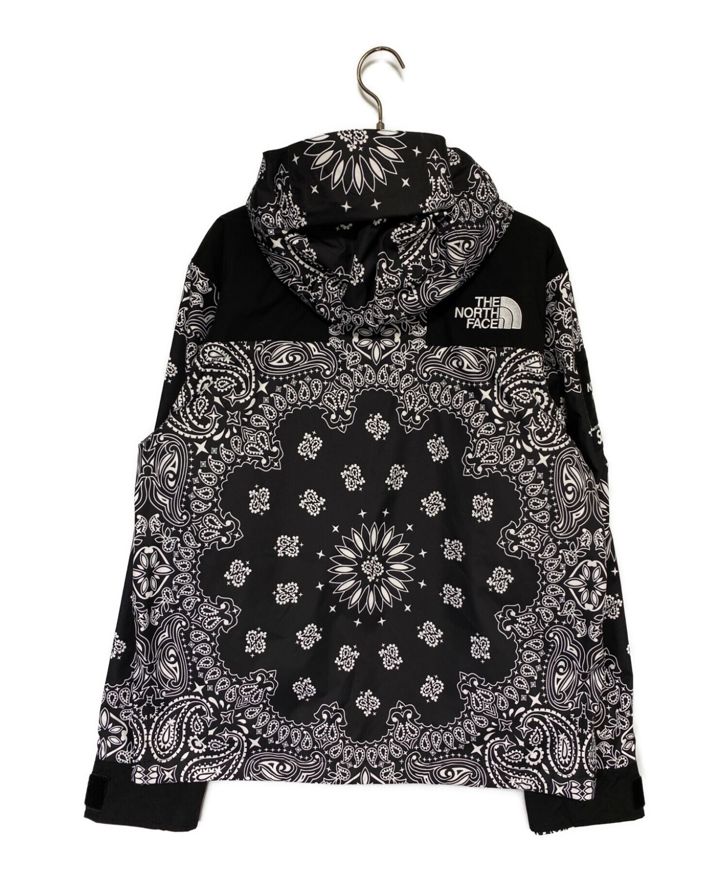 SUPREME (シュプリーム) THE NORTH FACE (ザ ノース フェイス) BANDANA MOUNTAIN PARKA ブラック  サイズ:M 未使用品