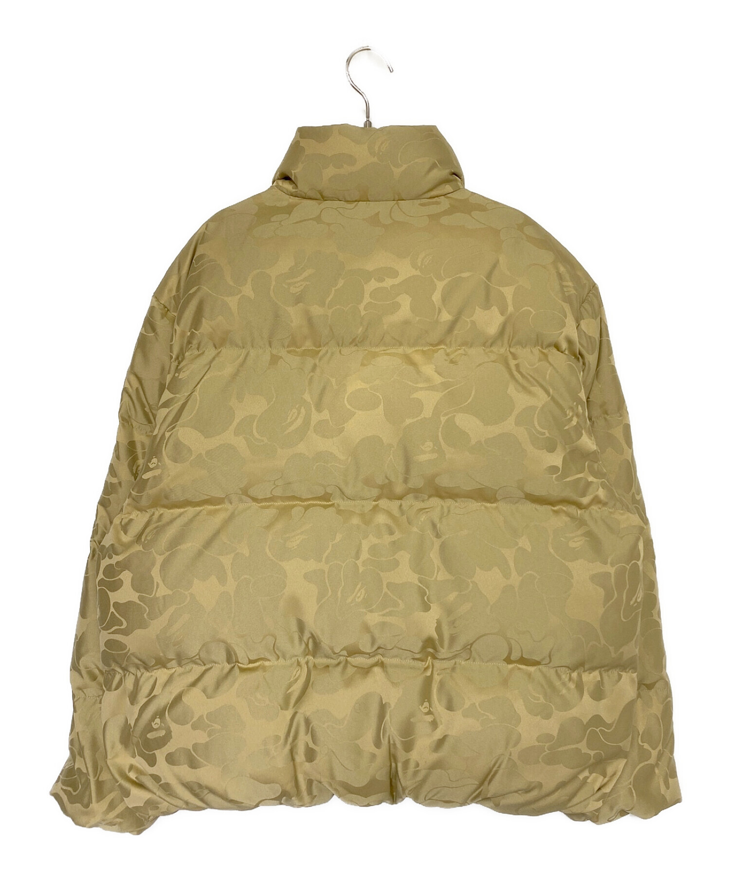 A BATHING APE (アベイシングエイプ) TONAL SOLID CAMO PUFFER DOWN JACKET ベージュ サイズ:L  未使用品