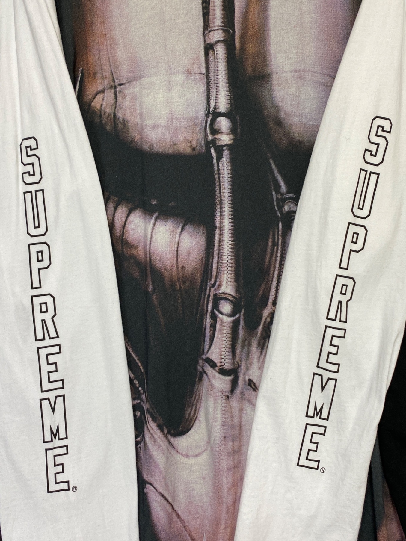 中古・古着通販】SUPREME (シュプリーム) H.R.Giger (ハンス