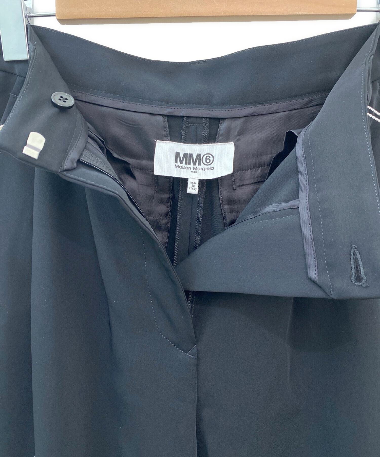 MM6 Maison Margiela (エムエムシックス メゾンマルジェラ) ハイウエストタックパンツ ブラック サイズ:40 未使用品