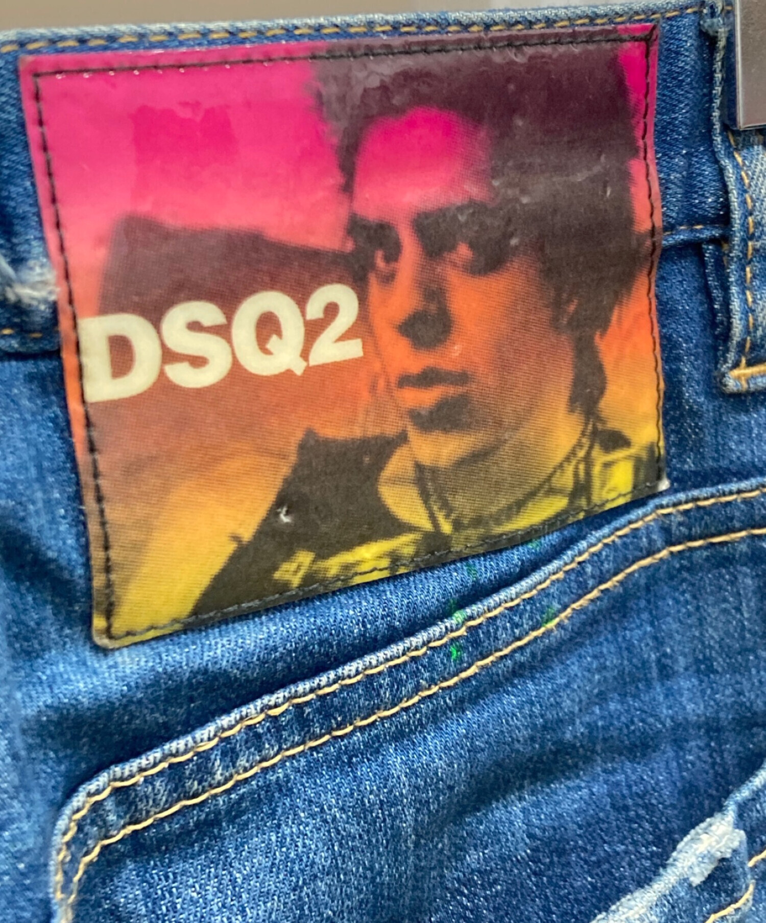 DSQUARED2 (ディースクエアード) SEXY TWIST JEANS　セクシーツイストデニムパンツ　ダメージ　ペイント S74LB0540  インディゴ サイズ:46