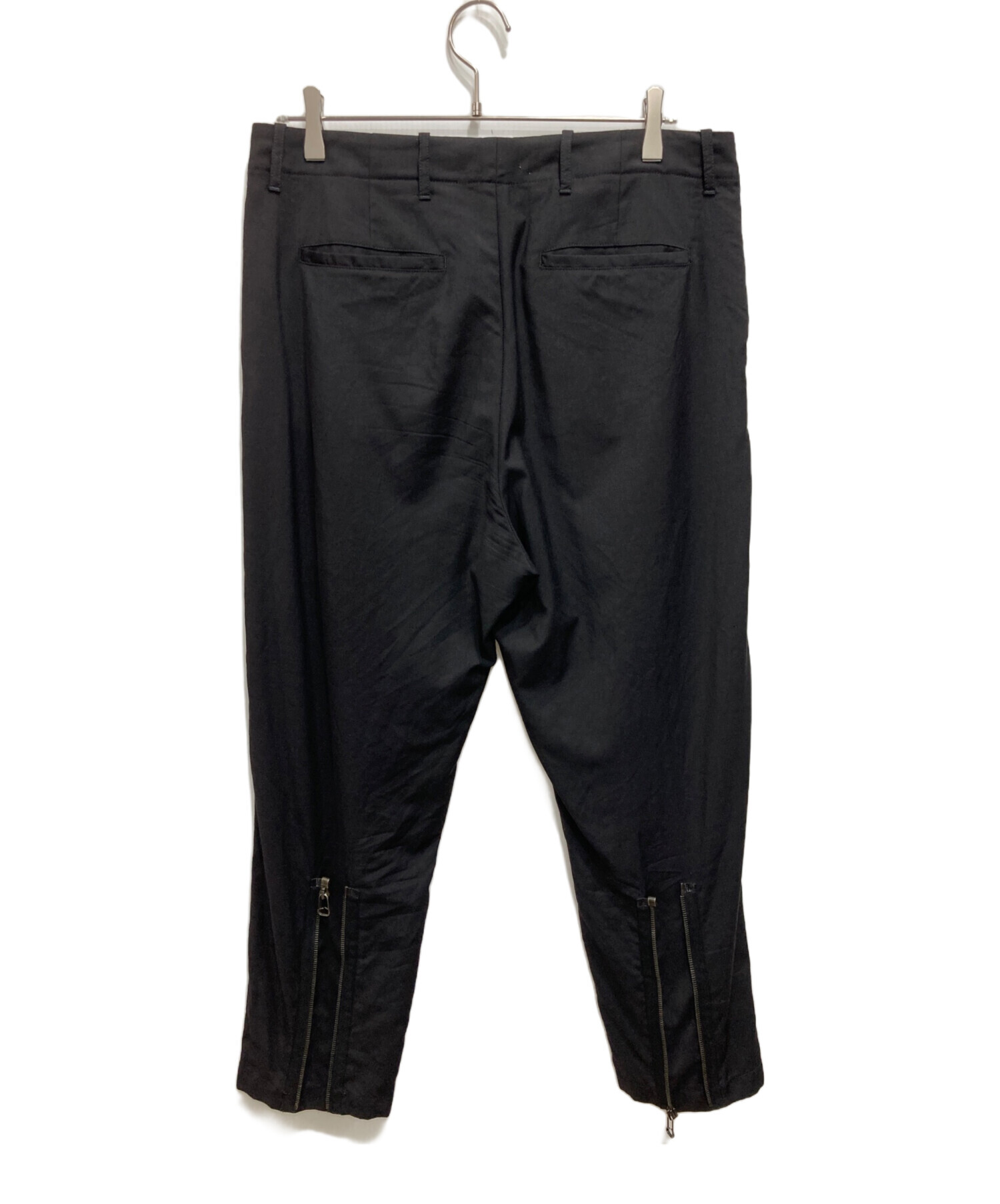 中古・古着通販】OAMC (オーエーエムシー) Cropped Zip Trousers／クロップド ジップ パンツ 6  サイズ:30｜ブランド・古着通販 トレファク公式【TREFAC FASHION】スマホサイト