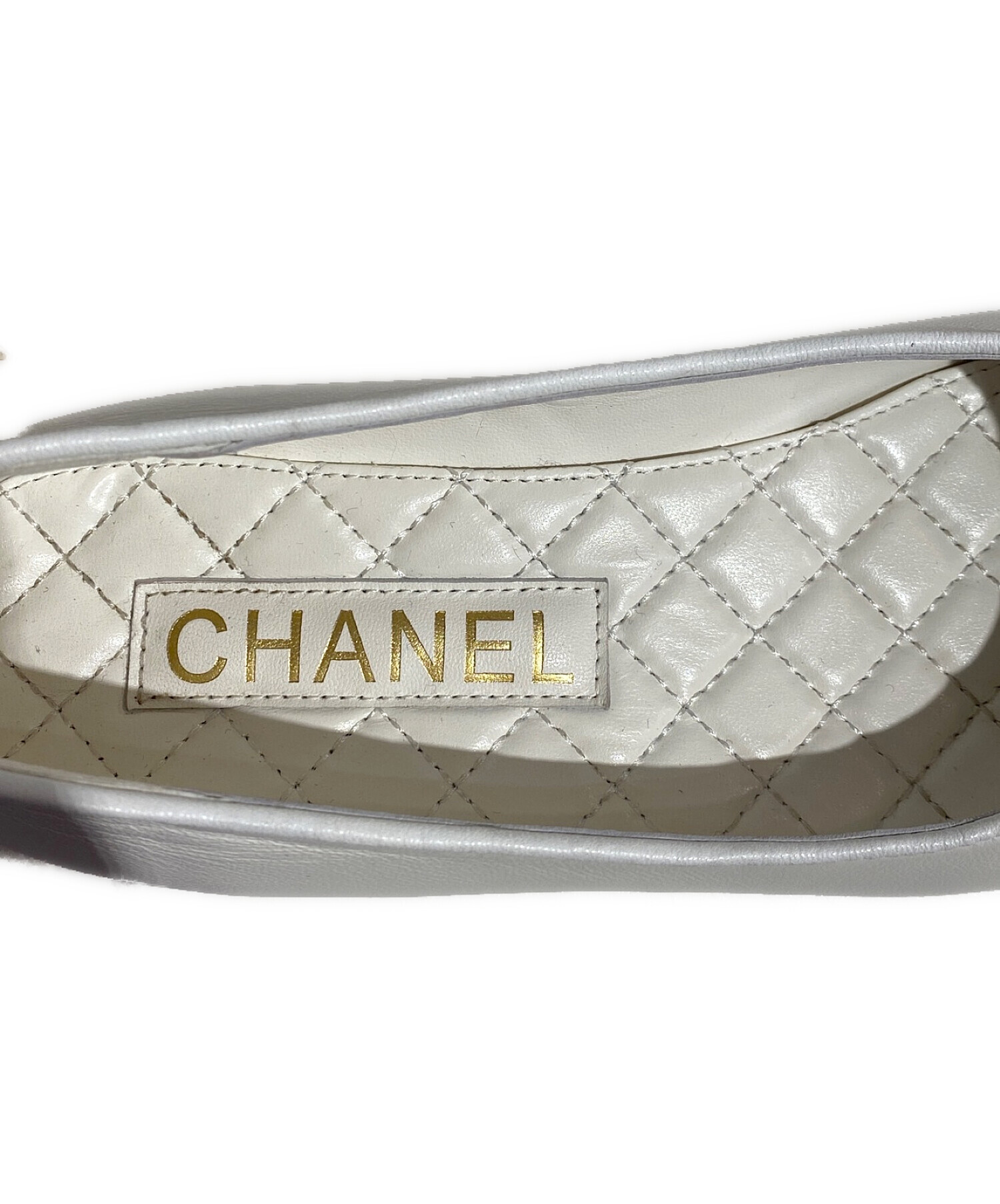 中古・古着通販】CHANEL (シャネル) フラットパンプス アイボリー ...