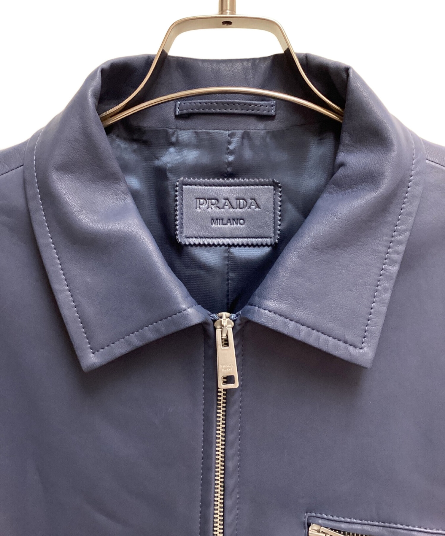 中古・古着通販】PRADA (プラダ) ナッパレザー ブルゾンレザージャケット ブルー サイズ:50｜ブランド・古着通販 トレファク公式【TREFAC  FASHION】スマホサイト