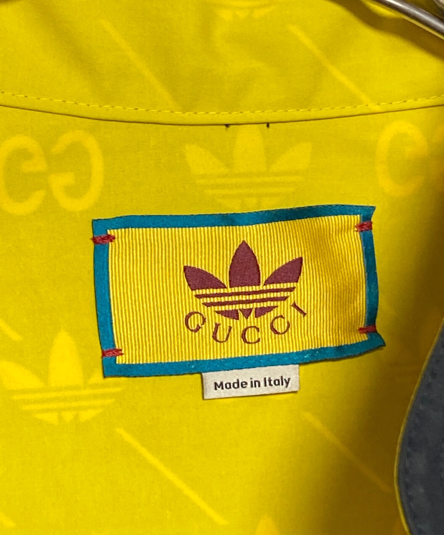 中古・古着通販】GUCCI (グッチ) adidas (アディダス) トレフォイルGG総柄 ケープコート ブラック サイズ:S｜ブランド・古着通販  トレファク公式【TREFAC FASHION】スマホサイト