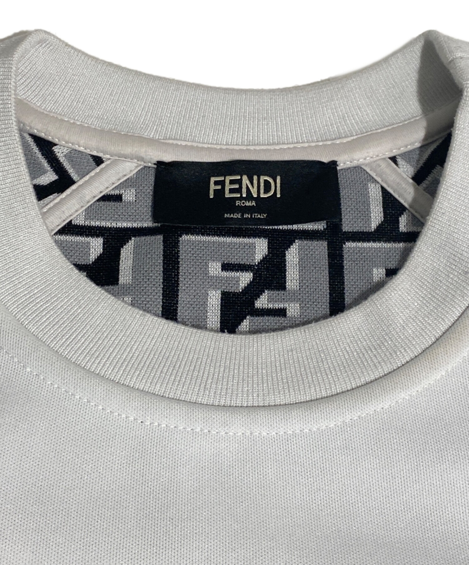 中古・古着通販】FENDI (フェンディ) ロゴスリーブスウェット グレー サイズ:L｜ブランド・古着通販 トレファク公式【TREFAC  FASHION】スマホサイト