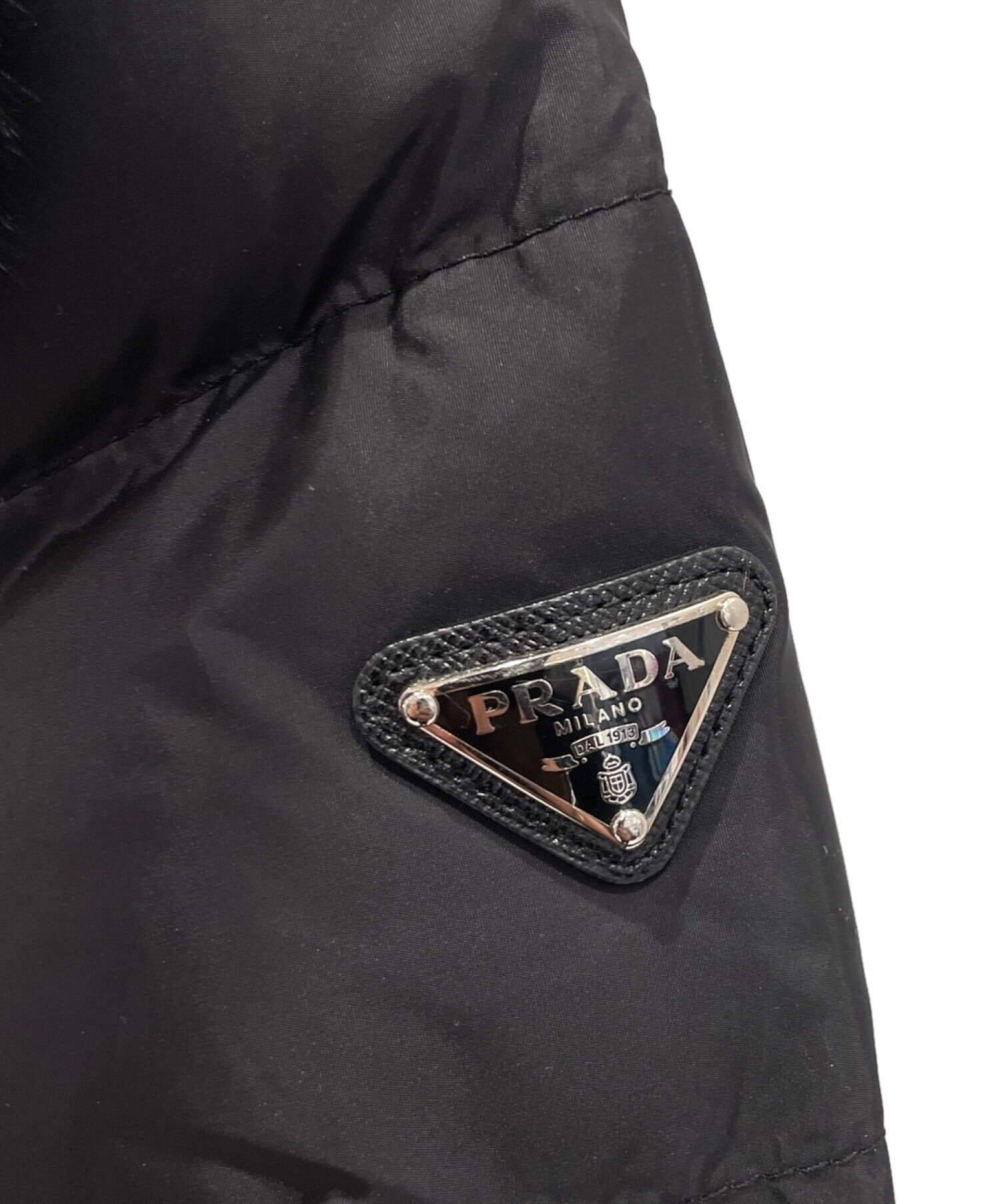 PRADA (プラダ) ファー付きダウンジャケット ブラック サイズ:38