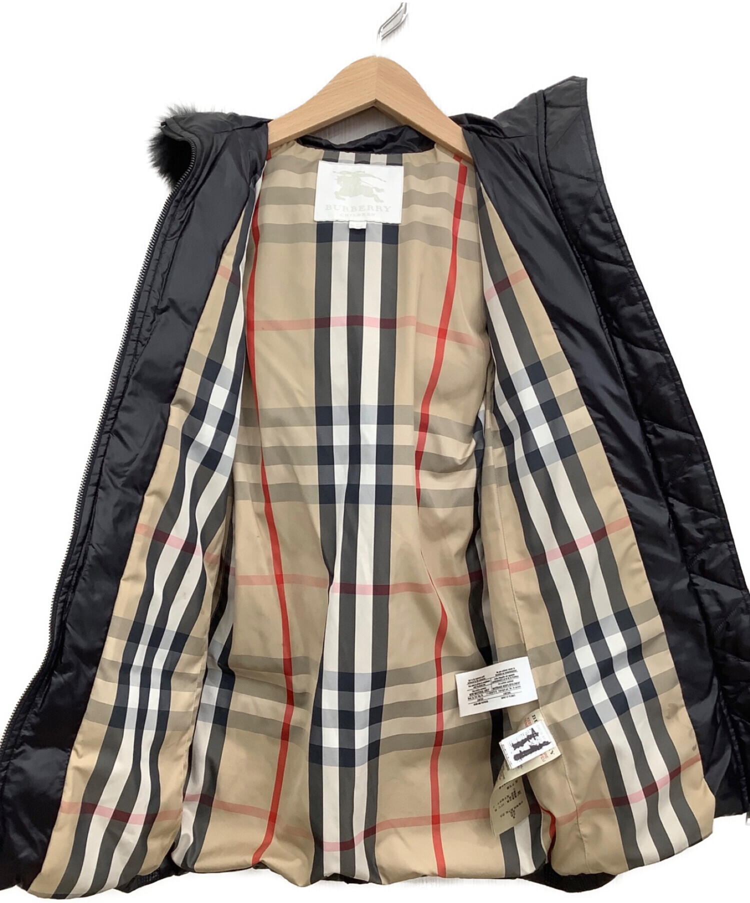 BURBERRY CHILDREN (バーバリー チルドレン) BURBERRY CHILDREN　フォックスファー付ダウンコート ブラック  サイズ:128cm