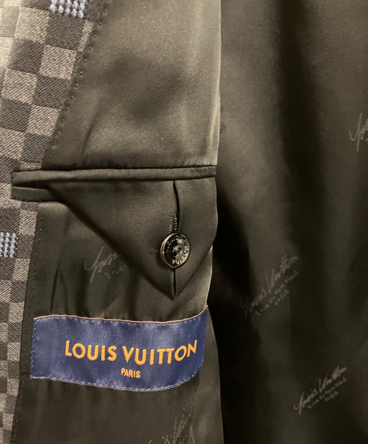 Louis Vuitton Halka Küpe Louis Vuitton Küpe %20 İndirimli - Gardrops