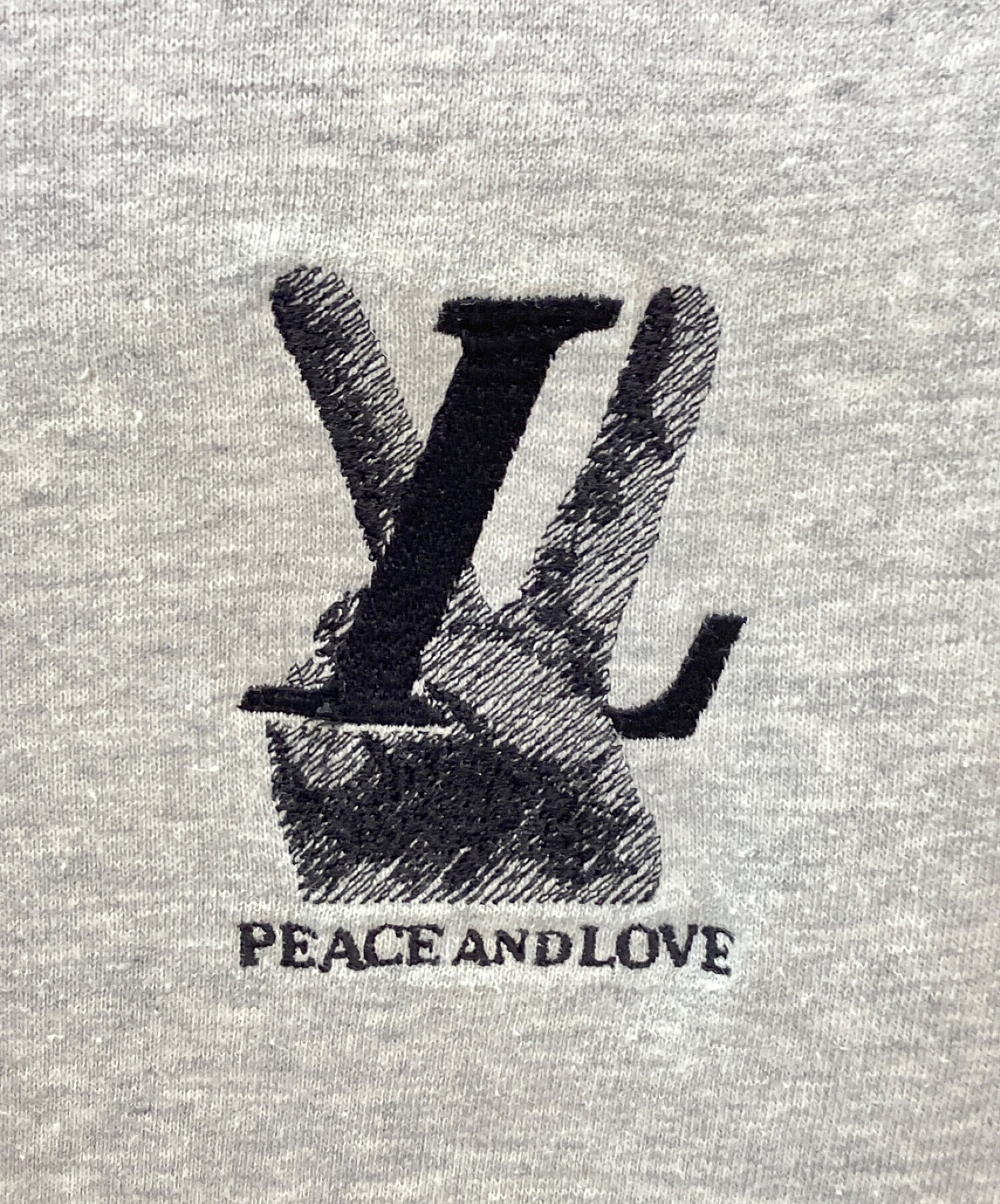 中古・古着通販】LOUIS VUITTON (ルイ ヴィトン) PEACE&LOVE LV刺繍 ...