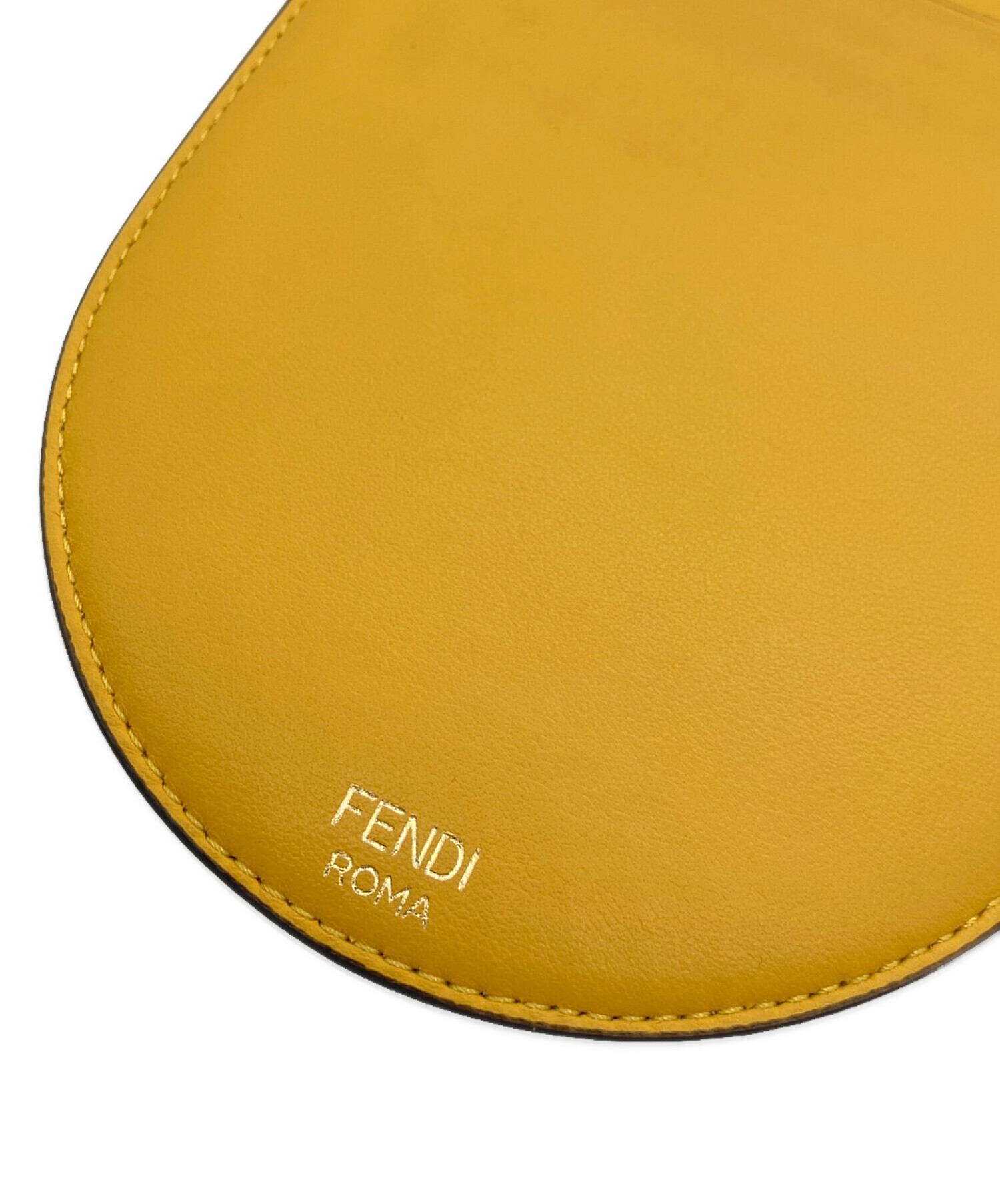 FENDI (フェンディ) オーロック フォンポーチ イエロー サイズ:-