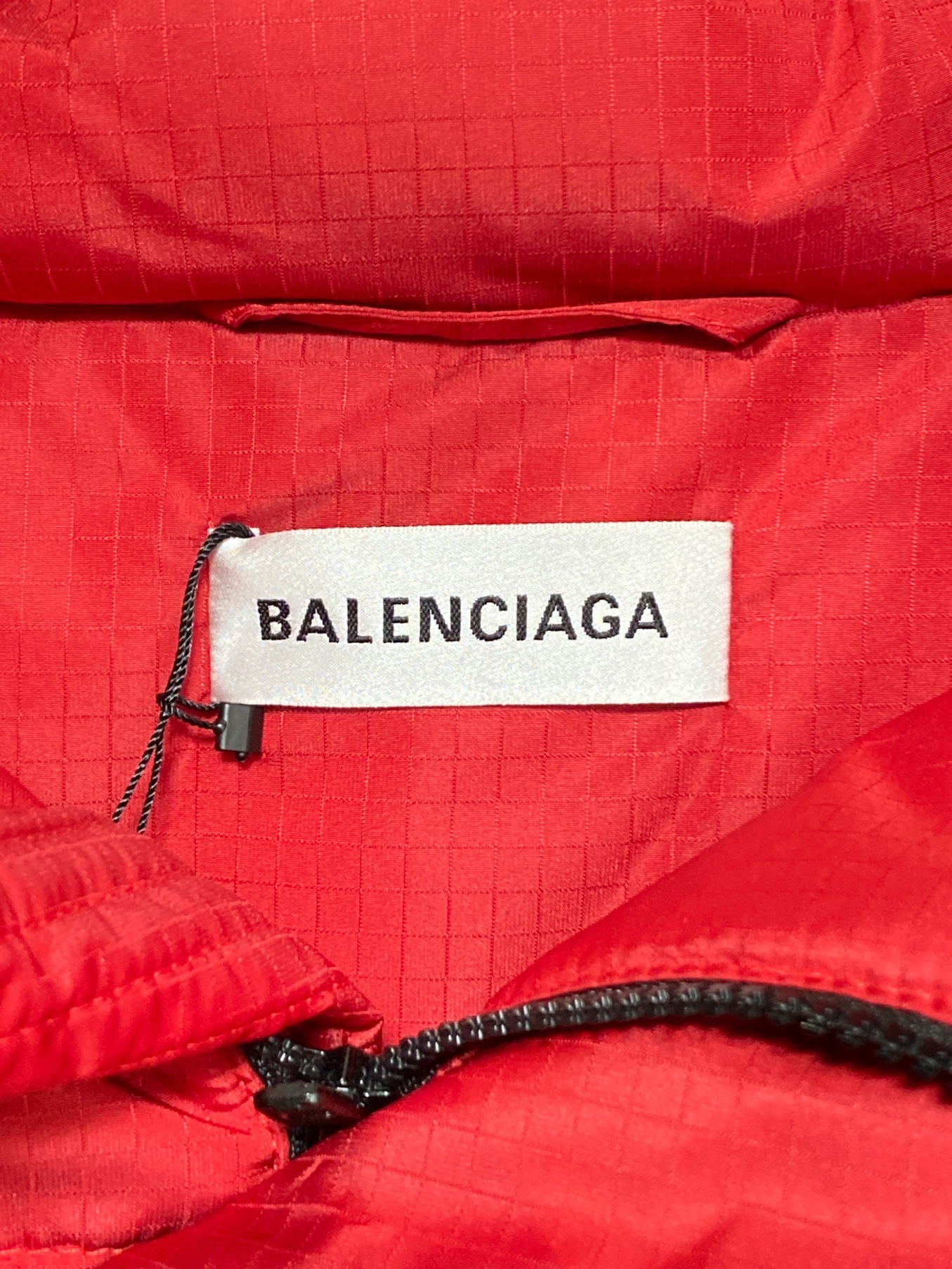 中古・古着通販】BALENCIAGA (バレンシアガ) New Swing Puffer レッド