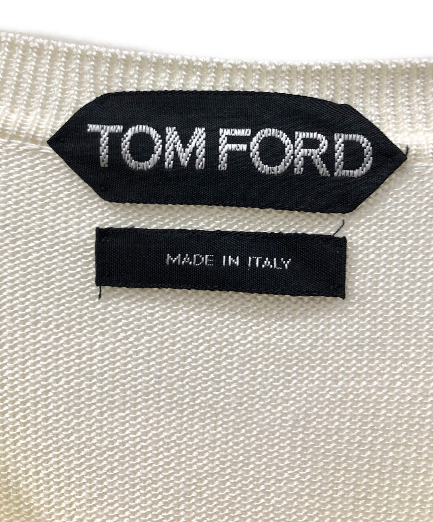 中古・古着通販】TOM FORD (トムフォード) シルク前Vニット ホワイト サイズ:46R｜ブランド・古着通販 トレファク公式【TREFAC  FASHION】スマホサイト