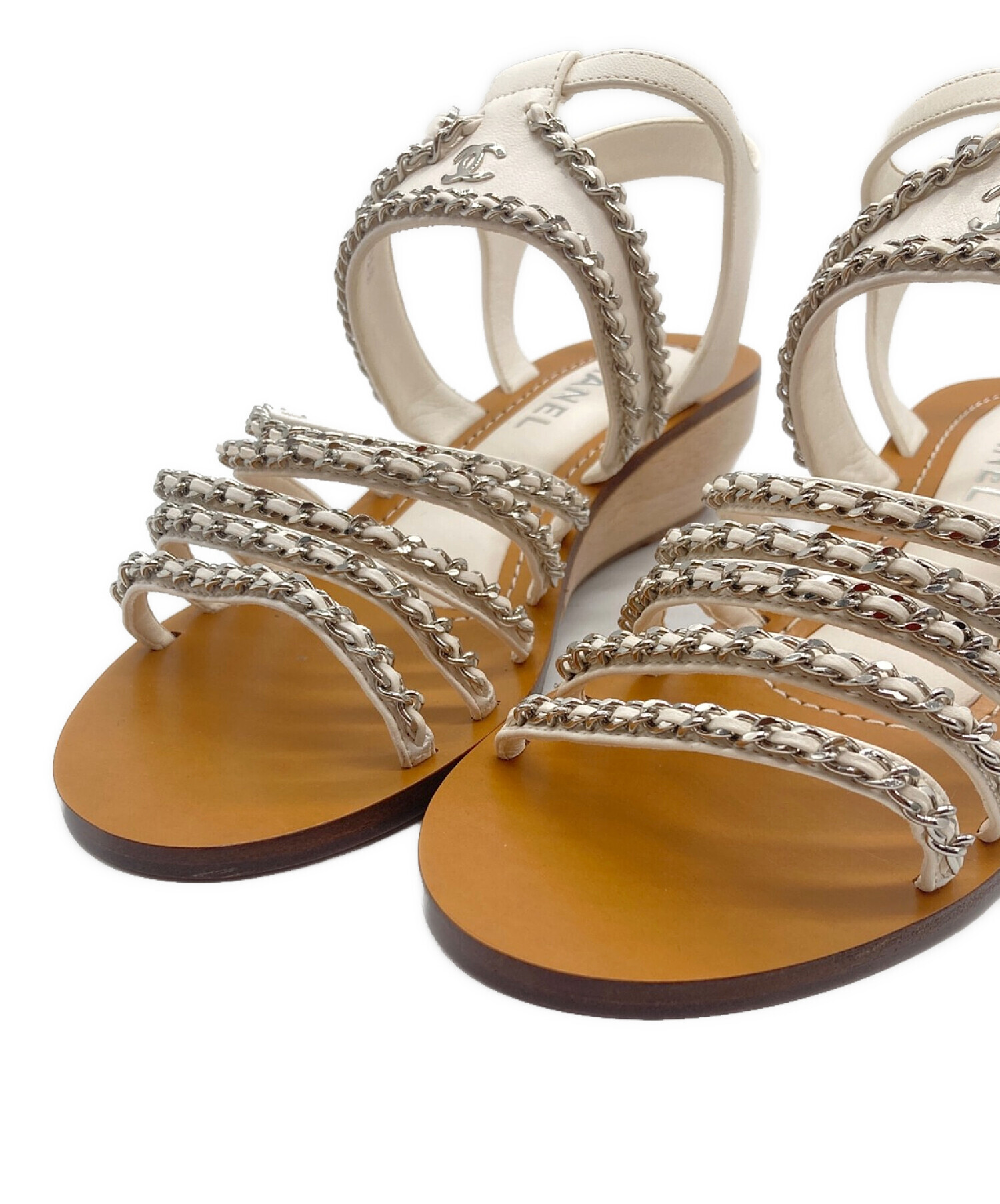 CHANEL (シャネル) Chanel Flat Sandals チェーン ストラップ ウェッジソールサンダル ホワイト×タン サイズ:39