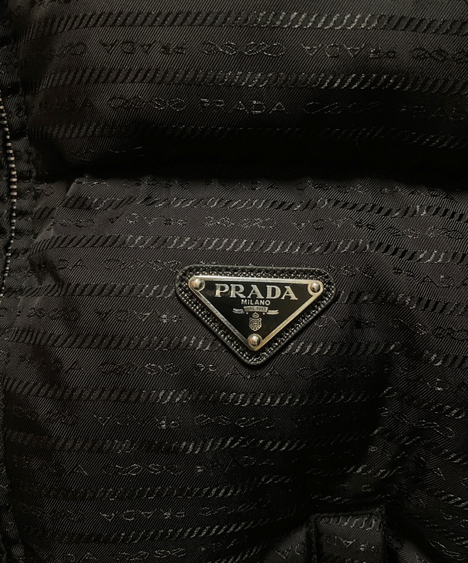 PRADA (プラダ) Re-Nylon クロップド ダウンジャケット ブラック サイズ:36