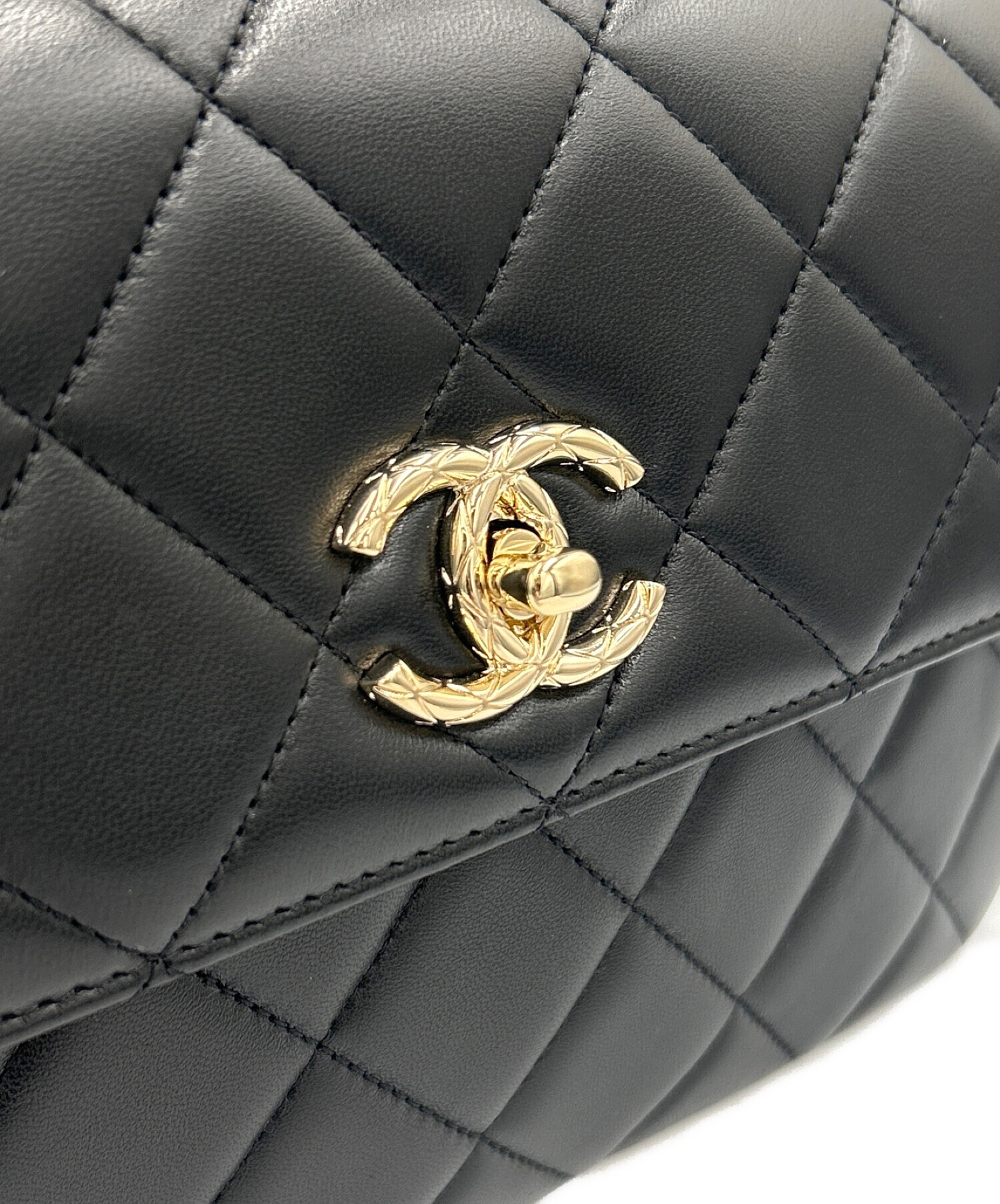 CHANEL (シャネル) トップハンドル フラップ バッグ ブラック サイズ:25