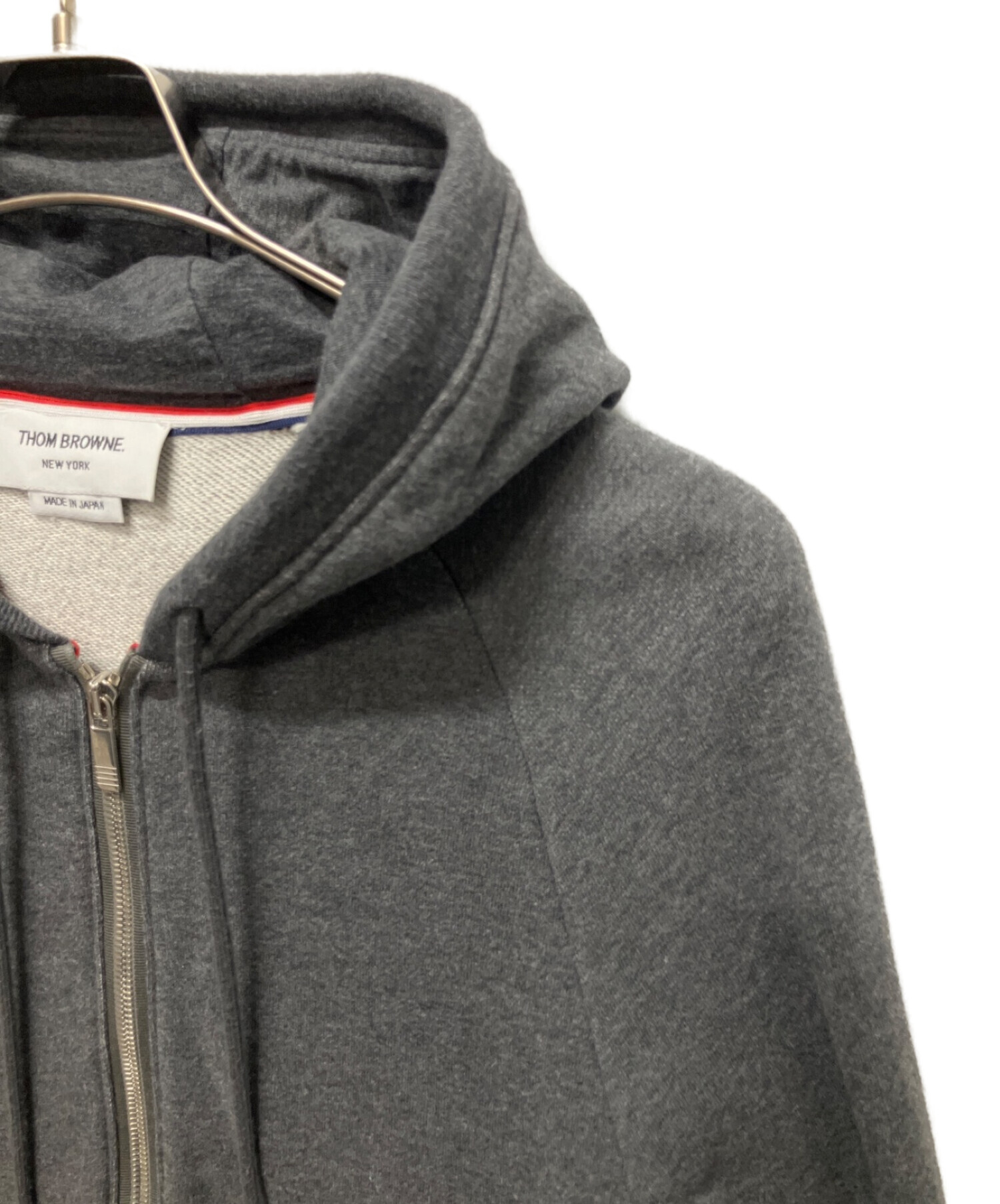 THOM BROWNE. NEW YORK (トムブラウンニューヨーク) CLASSIC FULL ZIP HOODIE4BAR ジップアップ  フーディー ダークグレー サイズ:5