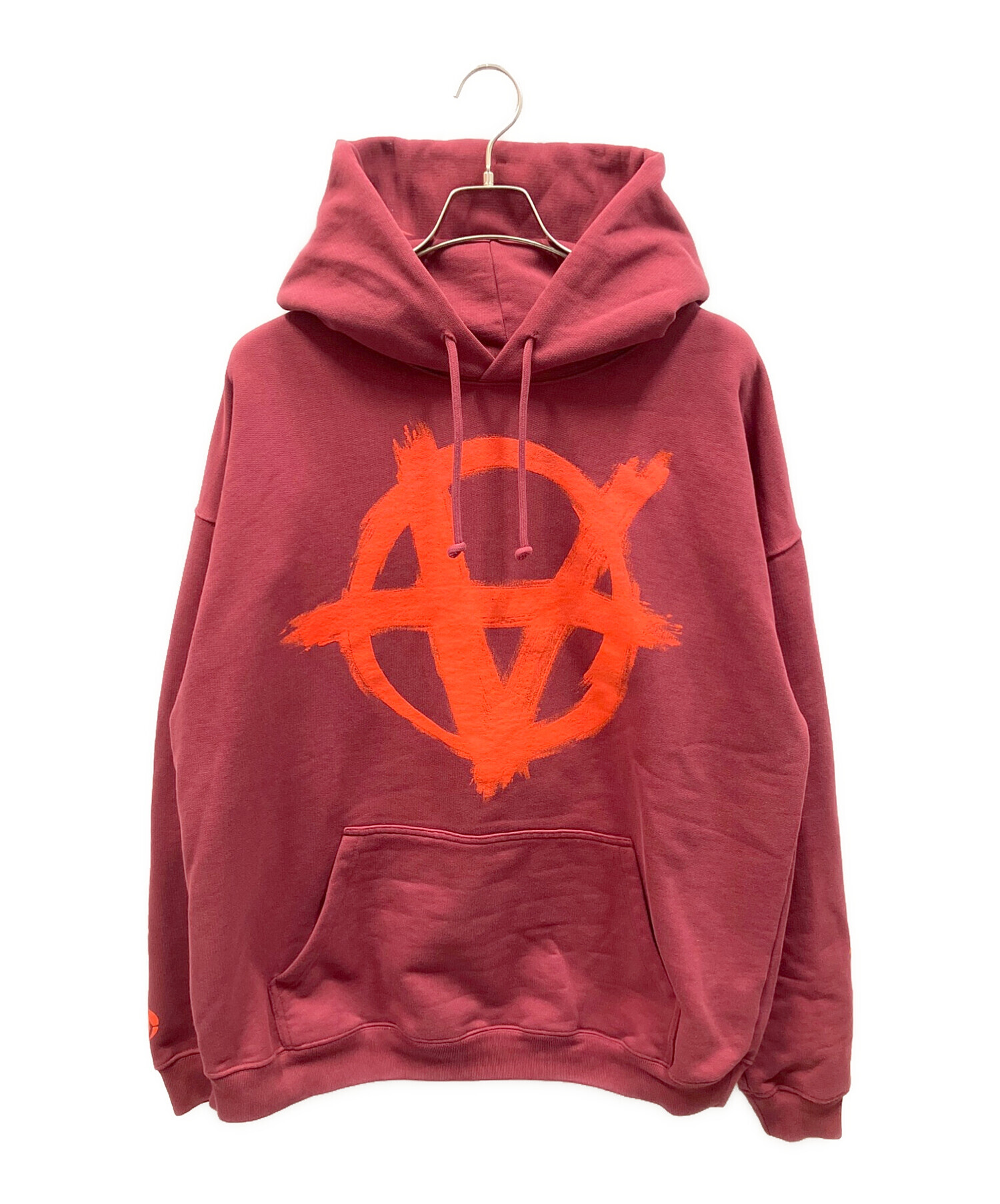 中古・古着通販】VETEMENTS (ヴェトモン) ANARCHY GOTHIC LOGO HOODIE