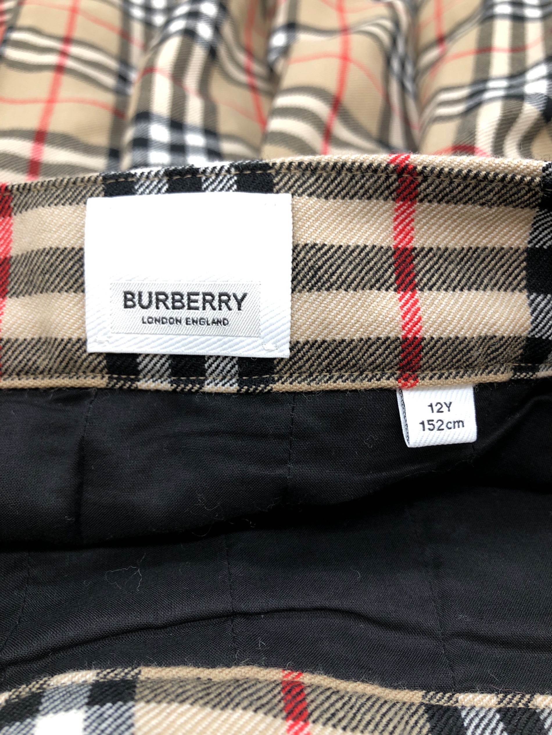 中古・古着通販】BURBERRY (バーバリー) ノバチェックミディスカート ベージュ サイズ:SIZE 12Y 152cm｜ブランド・古着通販  トレファク公式【TREFAC FASHION】スマホサイト